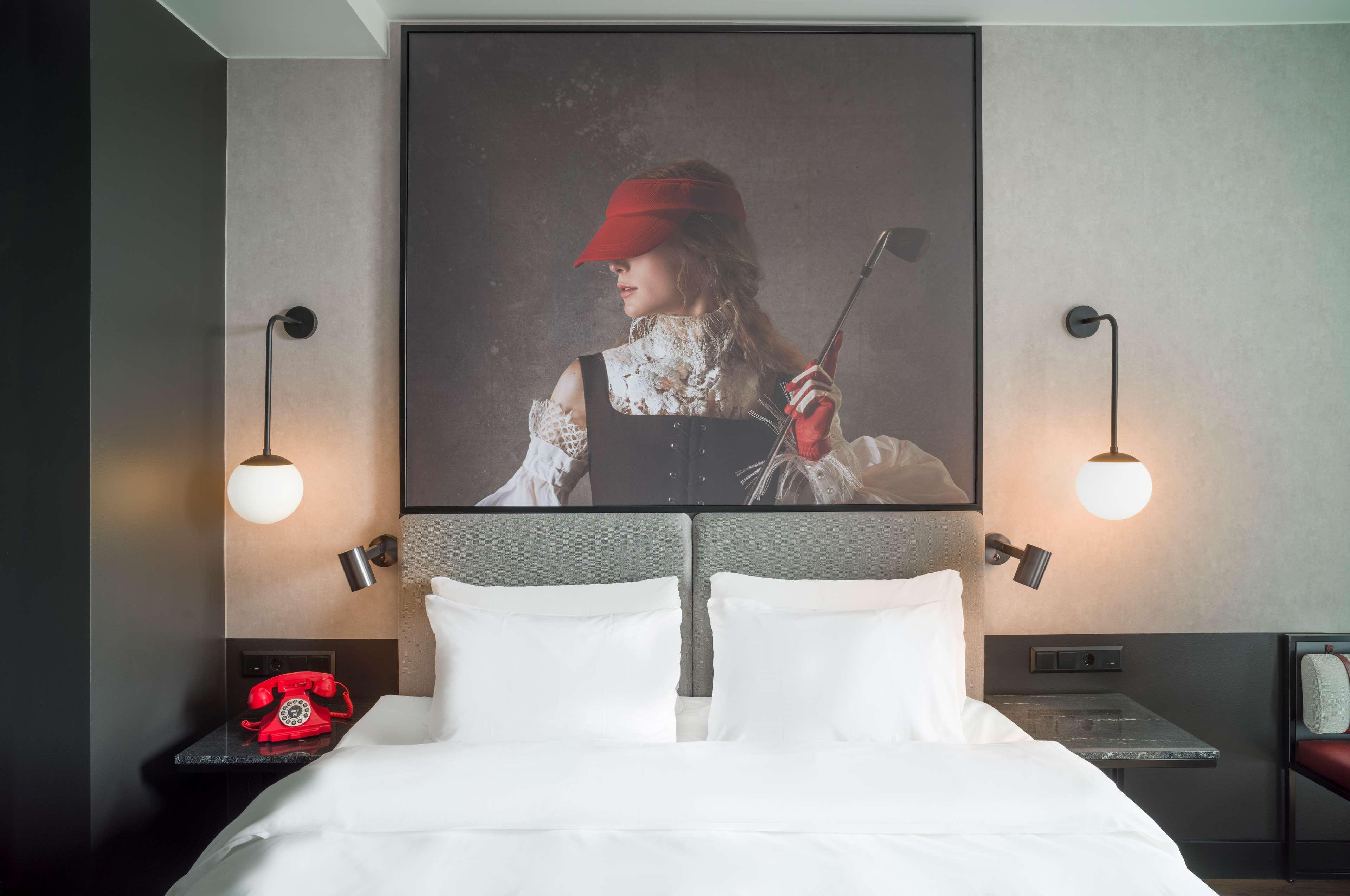 Radisson Red, Oslo Airport Hotel 4*